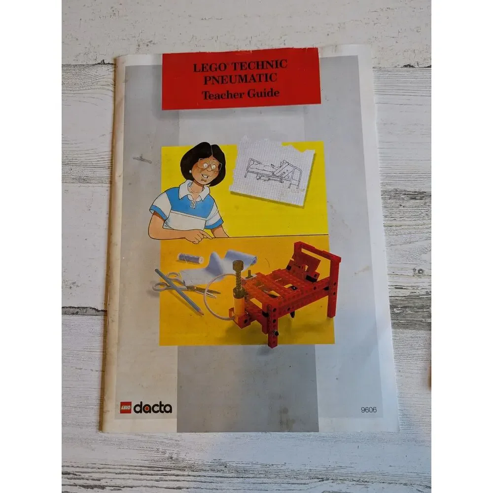 RARE Vintage 1992 LEGO DACTA 9606 Technic Pneumatic Teacher Guide Project Cards